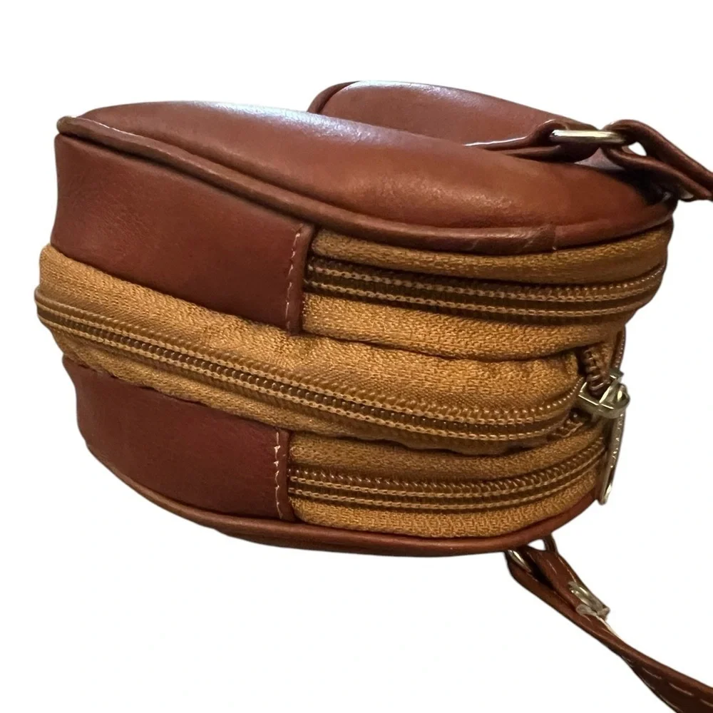 Adorable Leather Expandable Mini Duffel Crossbody Bag 🖤